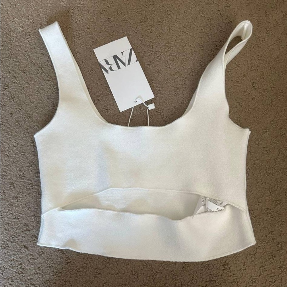 NWT - Zara Polyamide Scoop Neck Tank Slit in White - Size L